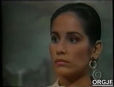 VALE TUDO - Solange dá um tapa na cara de Maria de Fátima