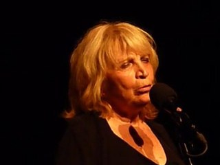 Francesca Solleville - Des impairs pour un impair - Cruas 07