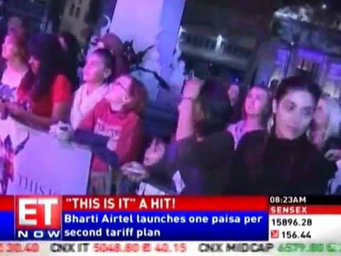 Michael Jacksons documentary 'This Is It' a hit!