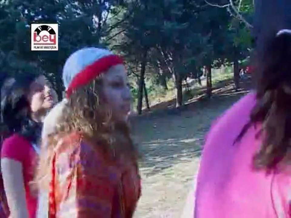 Gamze - Halay