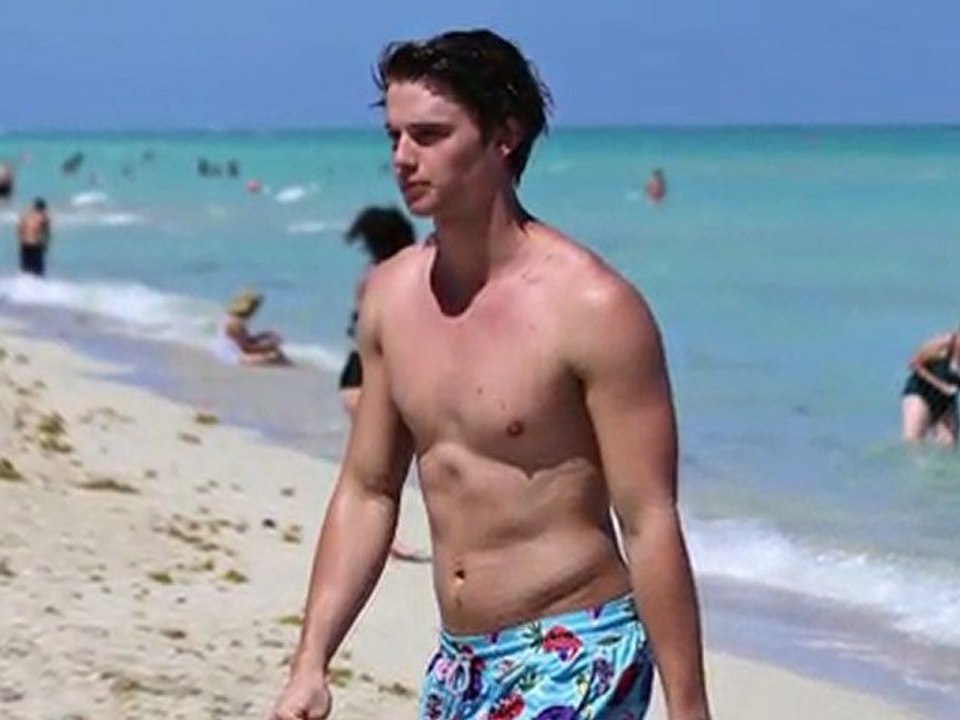 Patrick Schwarzenegger Shows Off His Toned Body in Miami