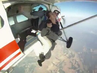 Audrey Parachute 2012