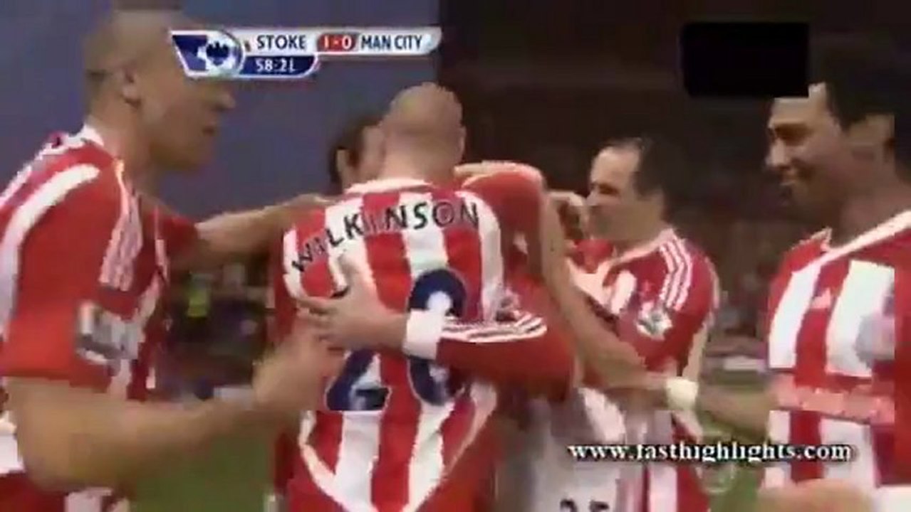 Peter Crouch inscrit une reprise de toute beaut...