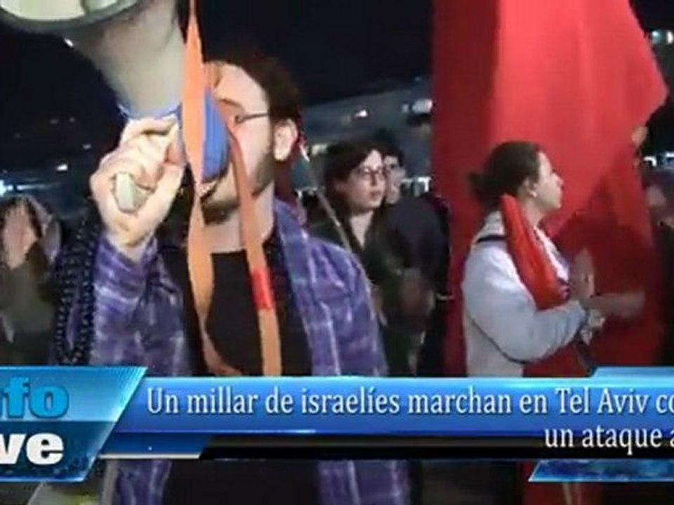 Un millar de israelíes marchan en Tel Aviv contra un ataque a Irán
