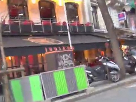 Au théâtre hier soir 7, 20 mars...