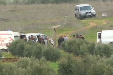 Suriye sınırında yaralı sevkıyatı