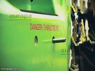 Cameron ahoga sus obsesiones a 11 km de profundidad