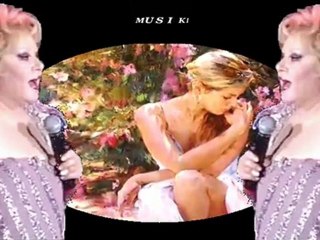 Muazzez Abacı ♫ Hâlâ yaşıyor kalbimin en gizli yerinde.HD