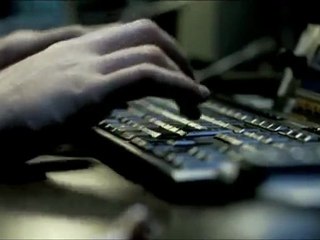 Aux yeux de tous Bande annonce du film