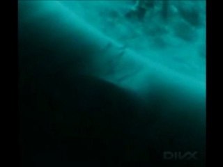 Ogromne UFO "tankuje" Energię ze Słońca. Zobacz sam.