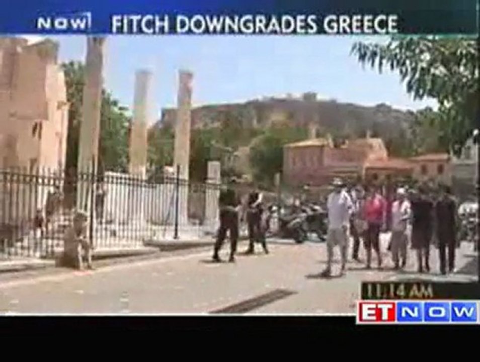 Fitch downgrades Greece to restricted default