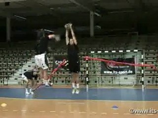 La première veste d'entrainement - Handball