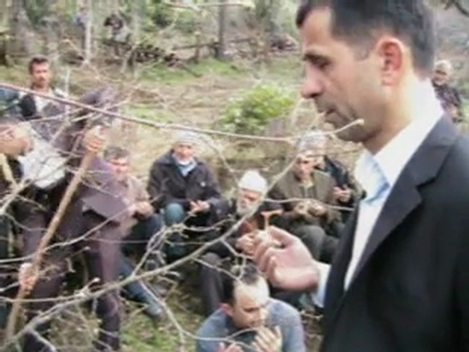 DERELİ HASAN COŞKUNUN CENAZE MERASİMİ