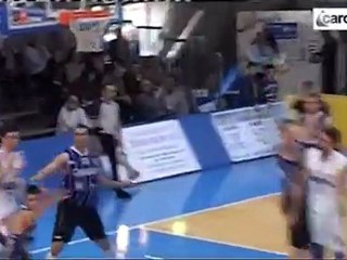 Icaro Sport. Angels Santarcangelo-Benacquista Assicurazioni Latina 71-46