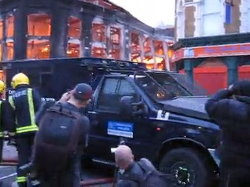 Police riot vans passing through tottenham - August 8, 2011