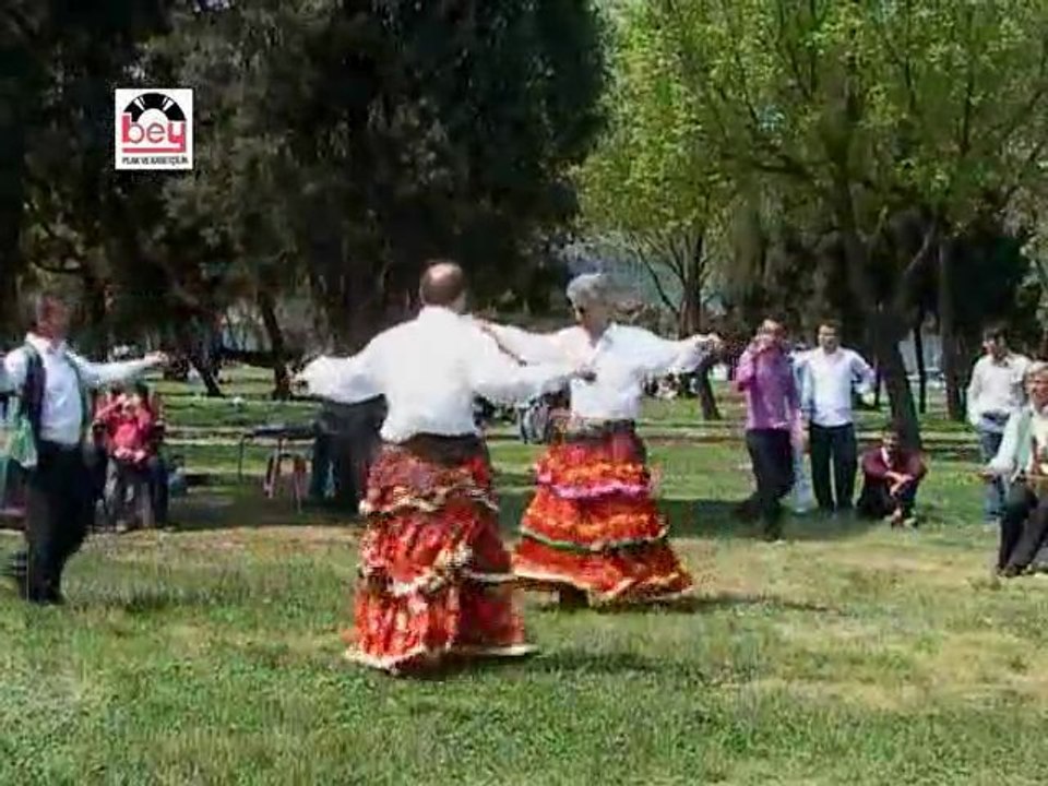 Çeşitli Sanatçılar - Çiftetelli