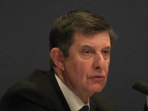 2/3 Quelle gouvernance pour les marchés financiers? Jean-Pierre Jouyet, Gaël Giraud, Charles-Henri Filippi. Les Débats Varenne, Paris, 5 mars 2012.