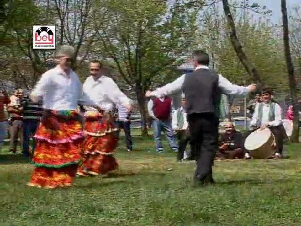 Mevlüt Kaplan-İsmail Özan - Yandan Halimem Yandan