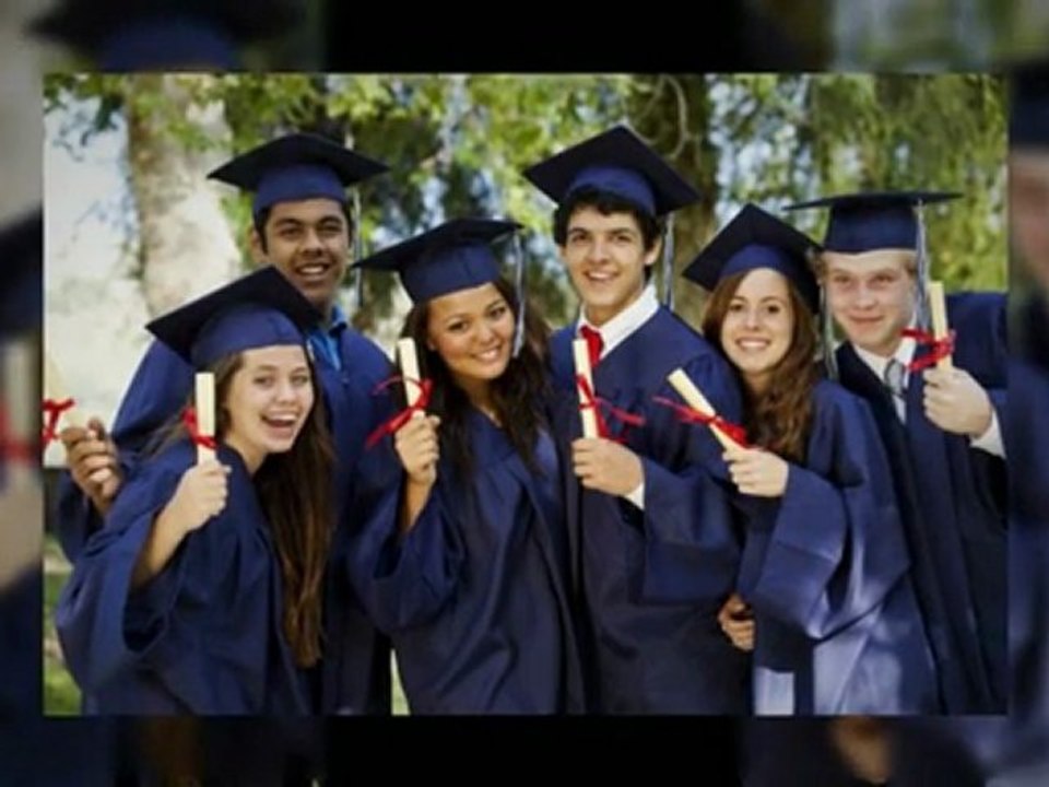 Doctoral Gowns For Your Commencement