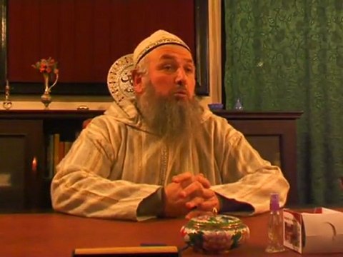 Rufai şeyhi, Şeyh Ömer Efendi Adnan Oktar'ın eserlerini anlatıyor