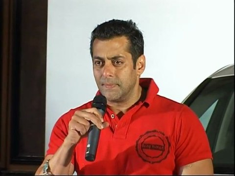 Salman Khan Avoids Abhishek Bachchan - Bollywood Gossip