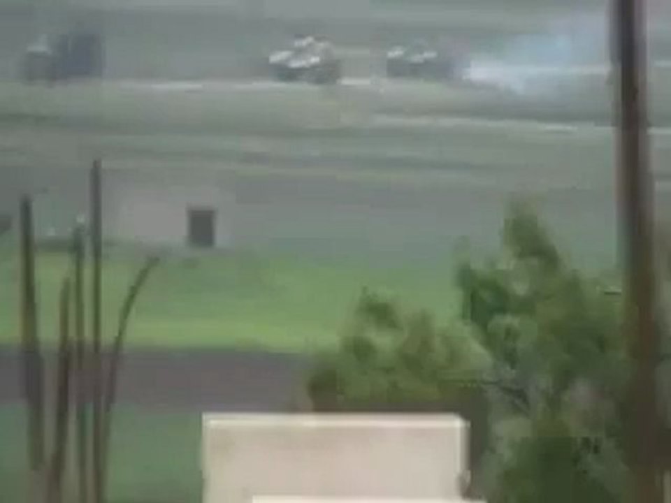 فري برس  ريف حماه المحتل تمركز قوات الامن والشبيحة في حي السبيل لكرناز 26 3 2012