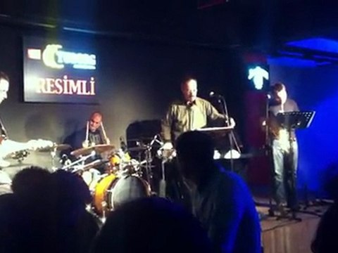 HÜSNÜ ARKAN BURSA SENİ GÖRDÜM İLK AŞKIM