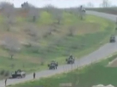 فري برس ريف حماه المحتل كفر زيتا تمركز العصابات الأسدية على المدخل الغربي لكفرزيتا 26 3 2012