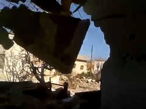 فري برس ريف حماه المحتل قصف منزل عامر الزعوط في قرية التويني بالصواريخ سهل الغاب حماه26 3 2012