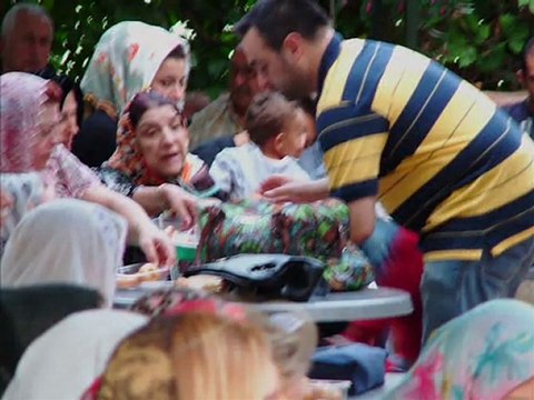 Merhum MEHMET ALİ BORA İçin Mevlid Okundu Sıcak Lokma Dağıtıldı