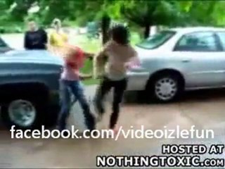 Kızlar Çok Fena Kavga Ediyor