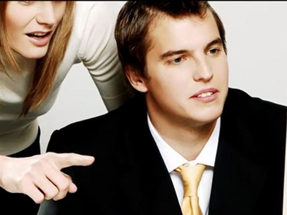 Leonard - Der Chef der Social Media machen muss