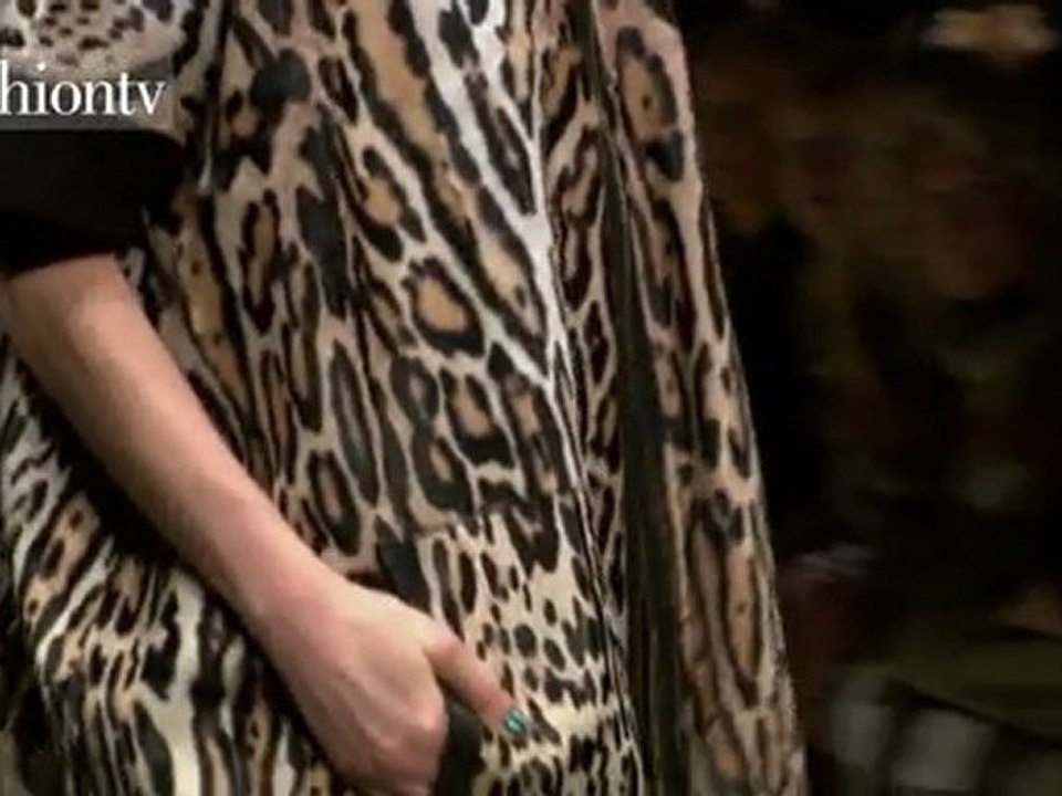 Angelo Marani Fall 2012 Show, Milan Fashion Week | FashionTV