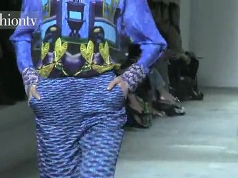 Mary Katrantzou Fall 2012 Show at London FW | FashionTV