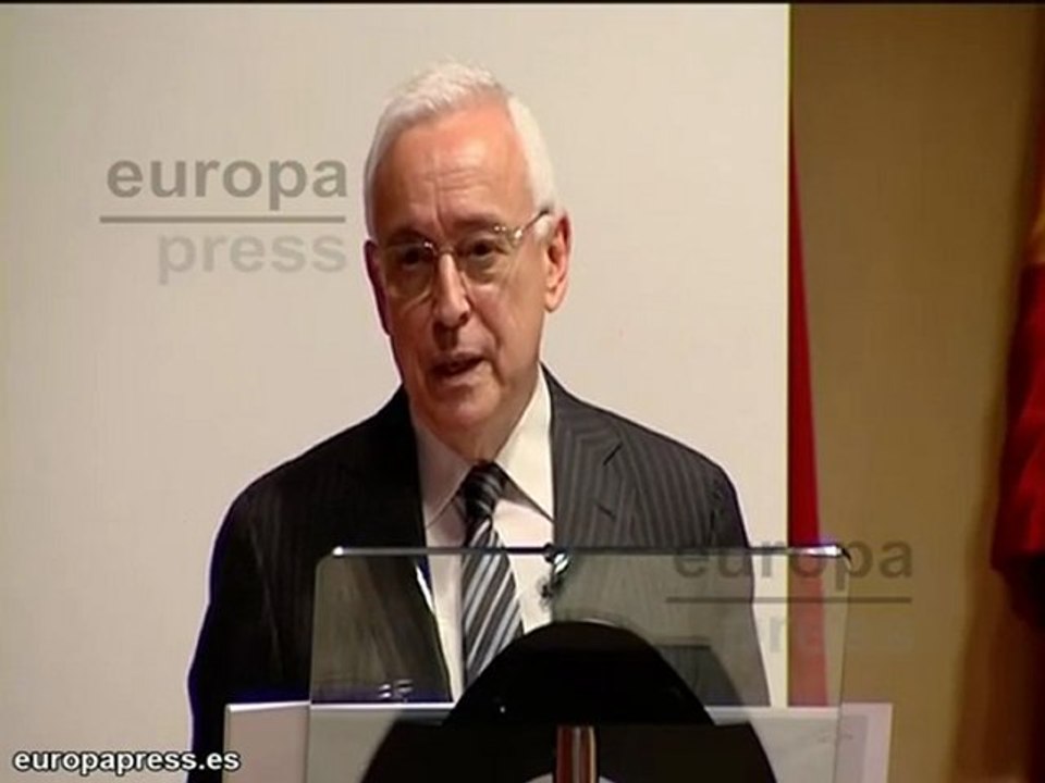 AEB: "Los bancos colaboraremos con el Gobierno"