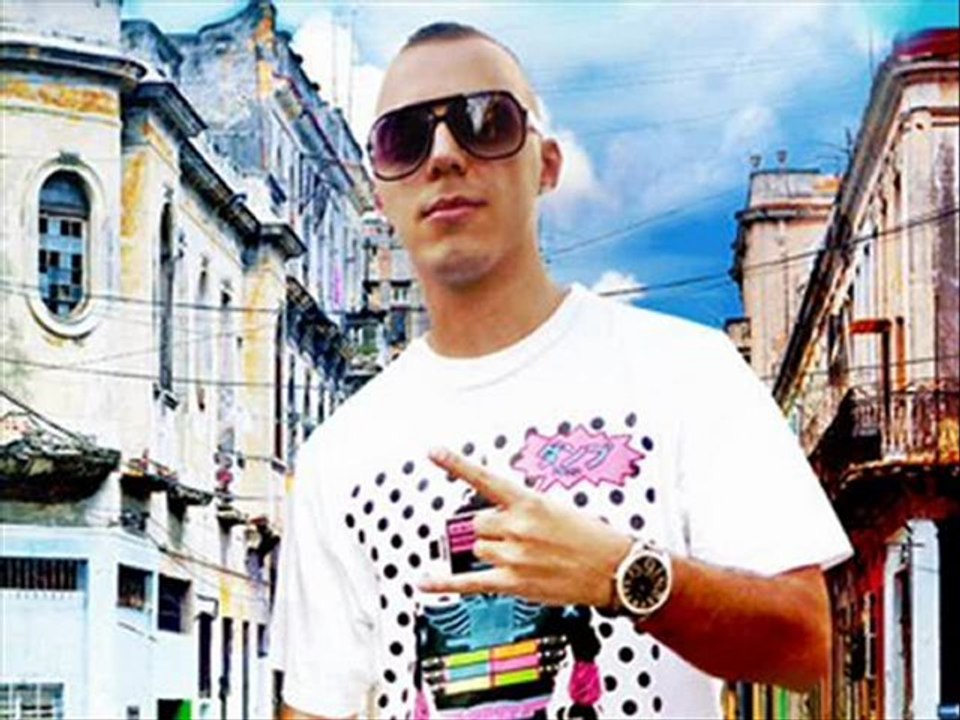 djumut çevik Lucenzo remix 2012