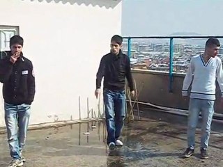 FamiLya 04 - Çok Derdim Var