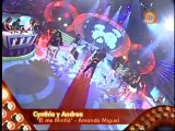 Baile de Erika Villalobos, Juan Carlos y Jean Paul Santamaria en Dos para las 7