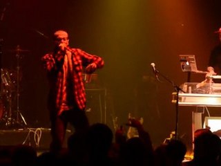 Soul Khan - Alec Baldwin (Live)