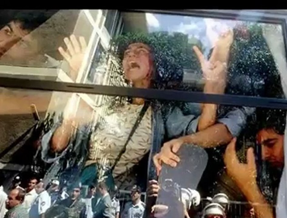 İNSAN OLMAK KOLAY DEĞİL