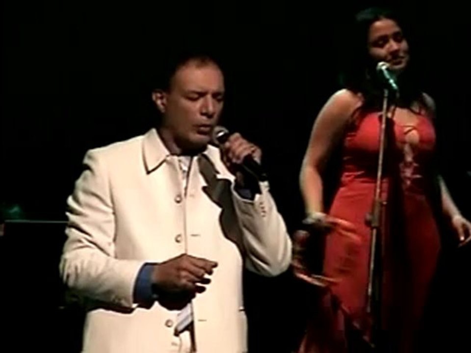 - Esclavo y amo. CLAUDIO DANIELLO Música Para Planchar