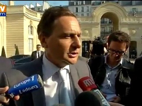 Besson : la France d'accord pour puiser dans ses réserves stratégiques de pétrole