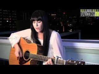 ASHLEIGH AUCKLAND - MIDDLE OF NOWHERE (BalconyTV)