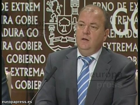 Monago: Gobierno va a ajustar mucho sus cuentas