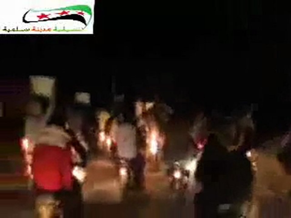 فري برس حماه المحتلة مدينة سلمية مظاهرة على الدراجات ىالنارية  27 3 2012