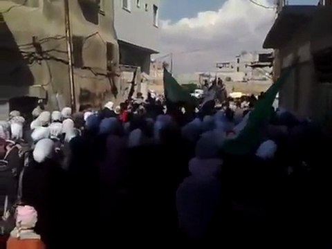 فري برس دمشق حي برزة الدمشقي هادا الشبيح الجبان 27 3 2012