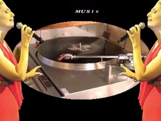 Melda Kuyucu Kılıç ♫ Menekşe gözlerde hiç vefâ yokmuş.HD