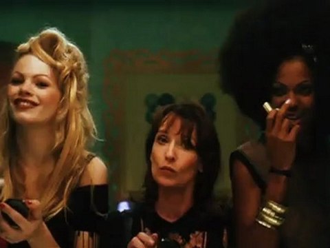 LAISSE TES MAINS SUR MES HANCHES - Teaser VF