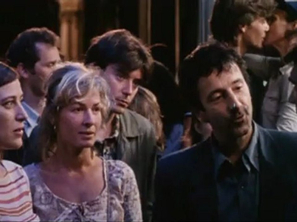 IL EST PLUS FACILE POUR UN CHAMEAU... - Teaser VF