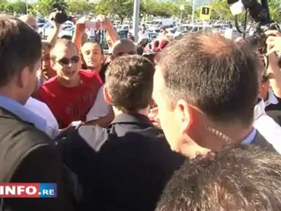 Interview de l'homme qui a insulté Sarkozy à la Réunion